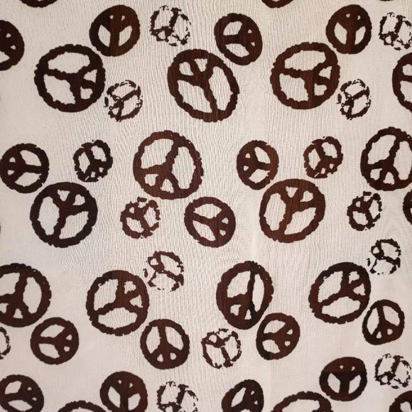 Peace Love silky scarf - Picture 4 of 4